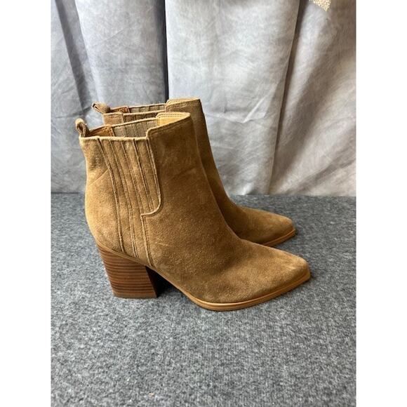 Marc Fisher LTD Woman OSHAY Pointed Toe Bootie Size: 8M - Picture 1 of 11